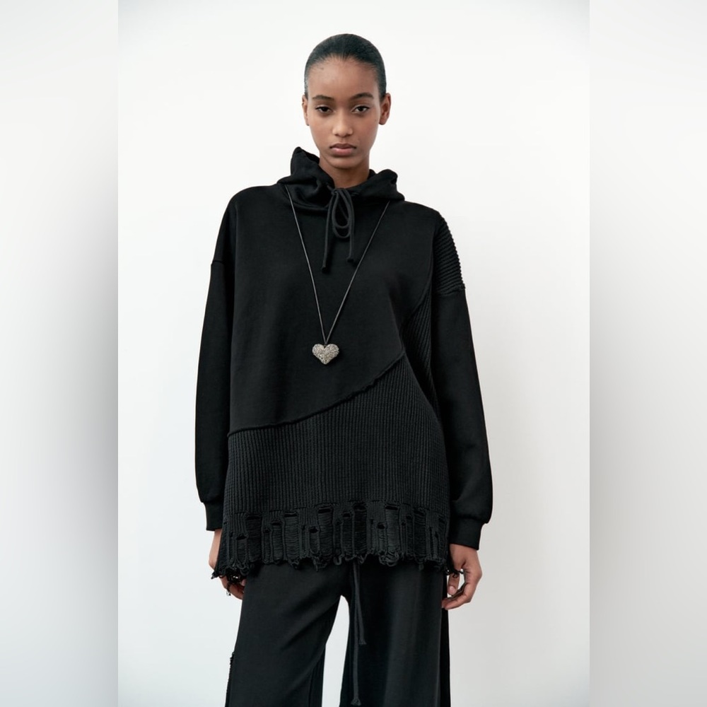 Zara COMBINATION RIPPED TRICOT SWEATSHIRT size M IN BLACK